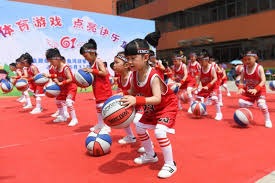 赵鹏：邵佳一人品很不错且性价比高，不行再归化两三个外援