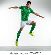 [图]意甲-普利西奇双响拉比奥特世界波 米兰3-2登顶